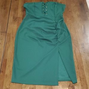 Emerald Bodycon Slit Dress Strapless
